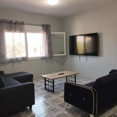 Panos דירה לימנריה