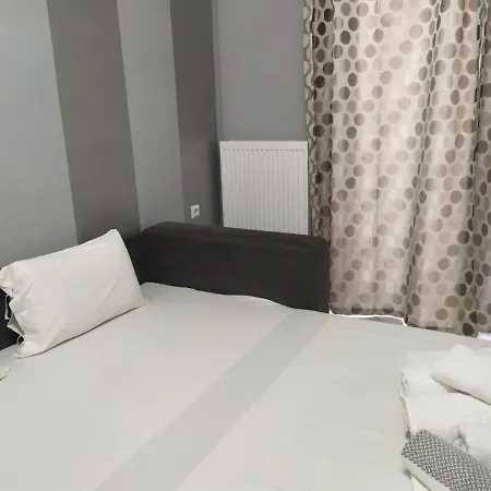 Panos Apartment *
